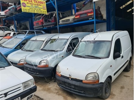 Renault Kangoo 1 çıkma kaput