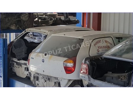 Fiat Palio çıkma bagaj kapağı